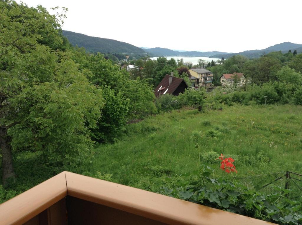 Gaestehaus Renate Velden am Woerthersee Exterior photo